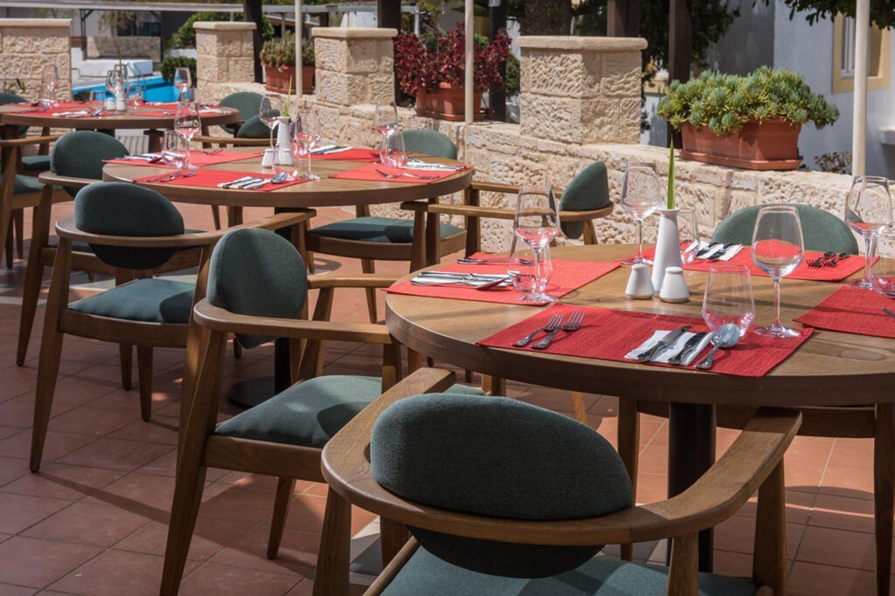 Noble Hotel & Suites - Adults Only Гуве Экстерьер фото