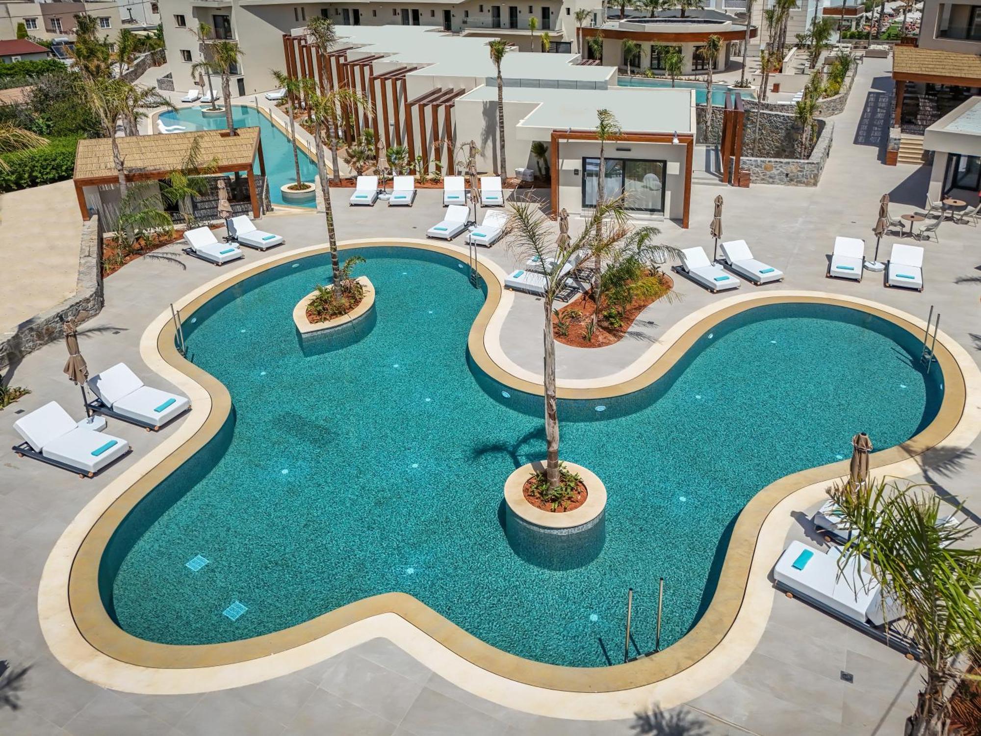 Noble Hotel & Suites - Adults Only Гуве Экстерьер фото