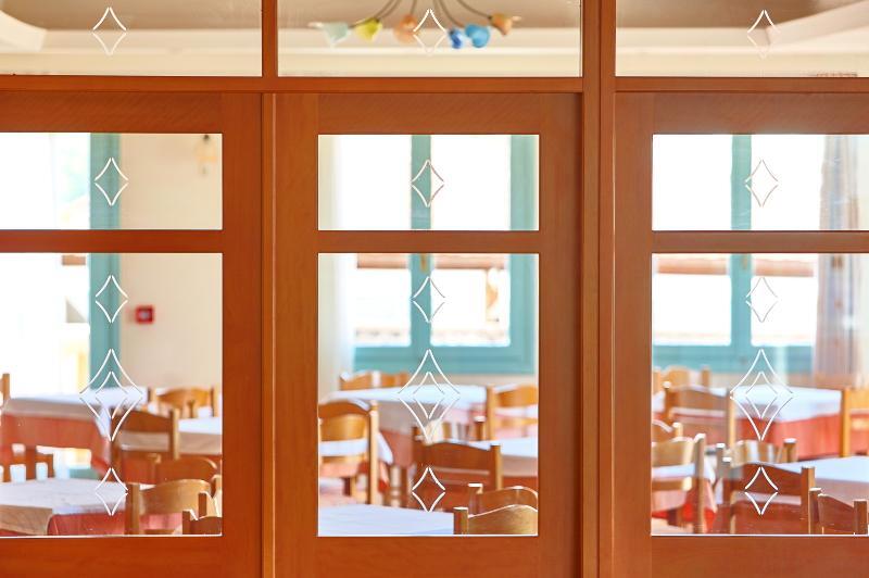 Noble Hotel & Suites - Adults Only Гуве Экстерьер фото